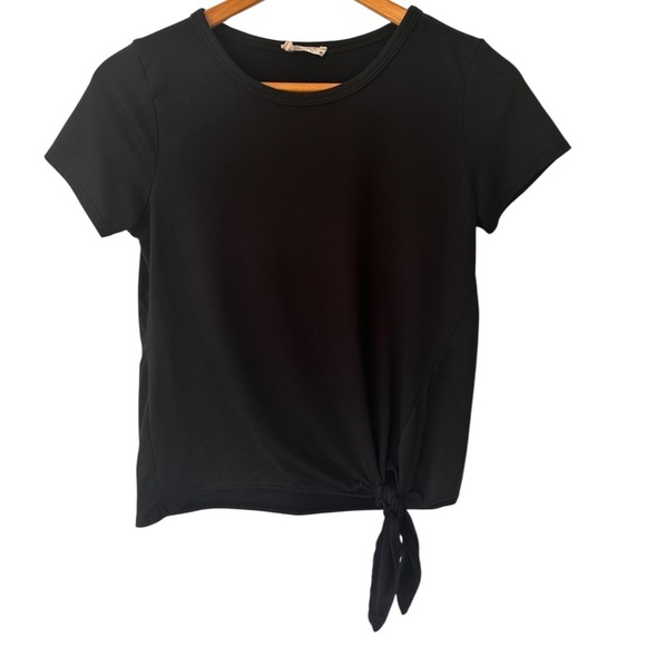 Olivia Rae Basic Side Tie Black Tee - Picture 2 of 9